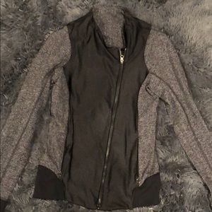 Lululemon jacket! Excellent condition!!